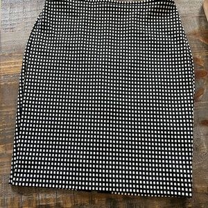Express Black & White Checked Pencil Skirt. Lined in EUC!